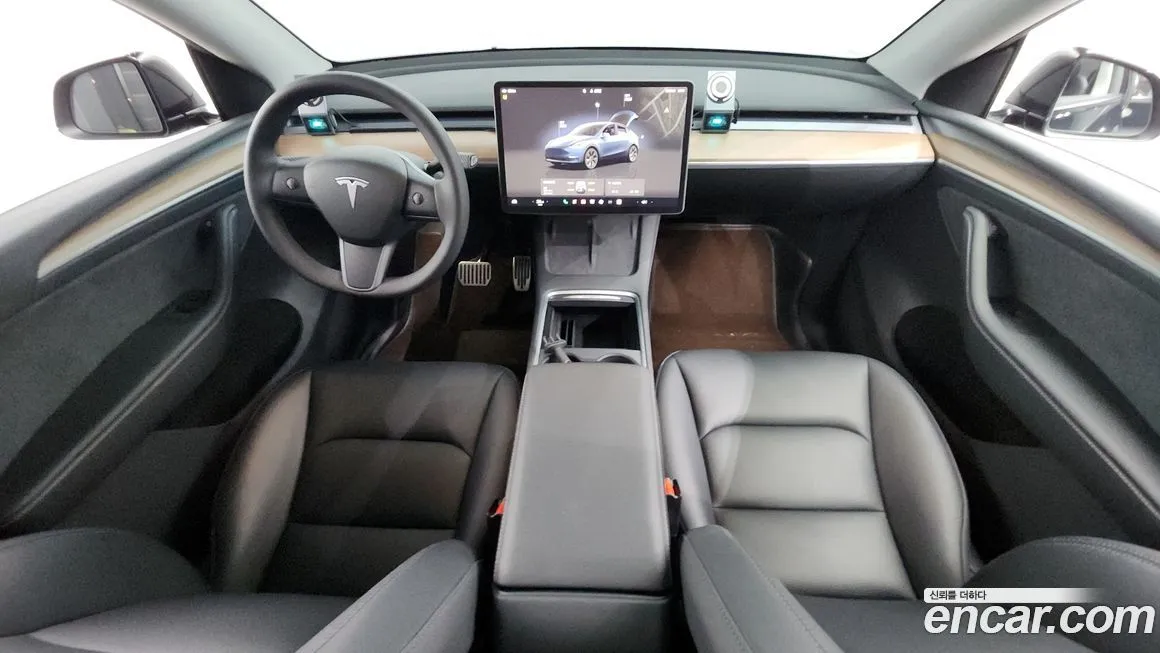 Tesla Model Y — фото 7