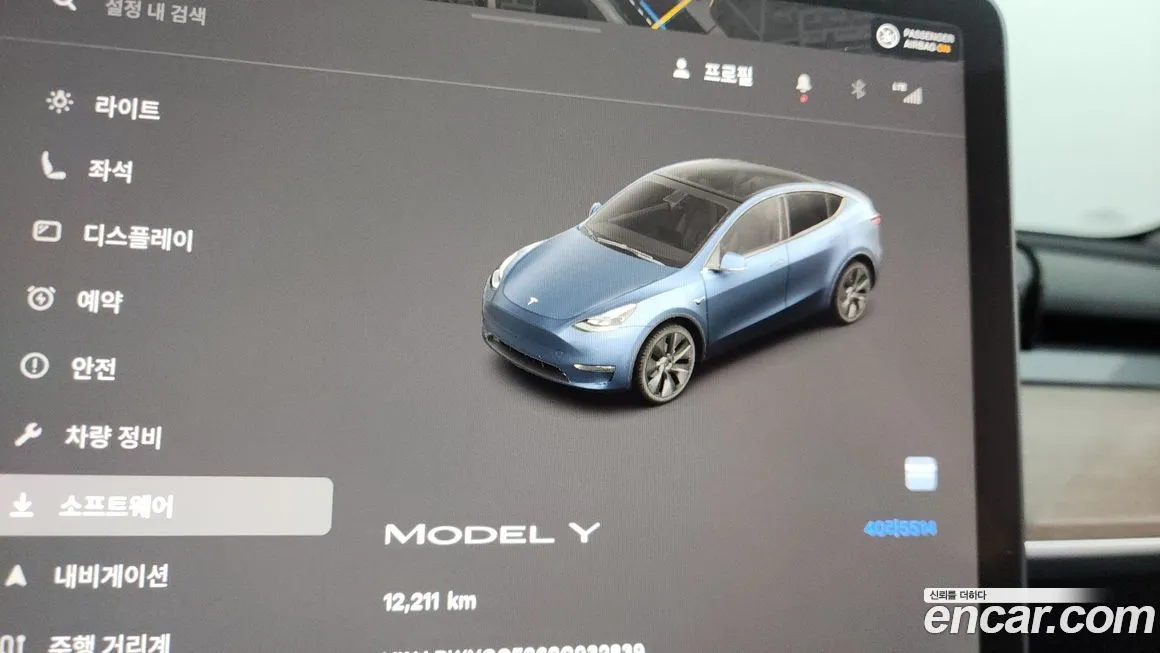 Tesla Model Y — фото 8