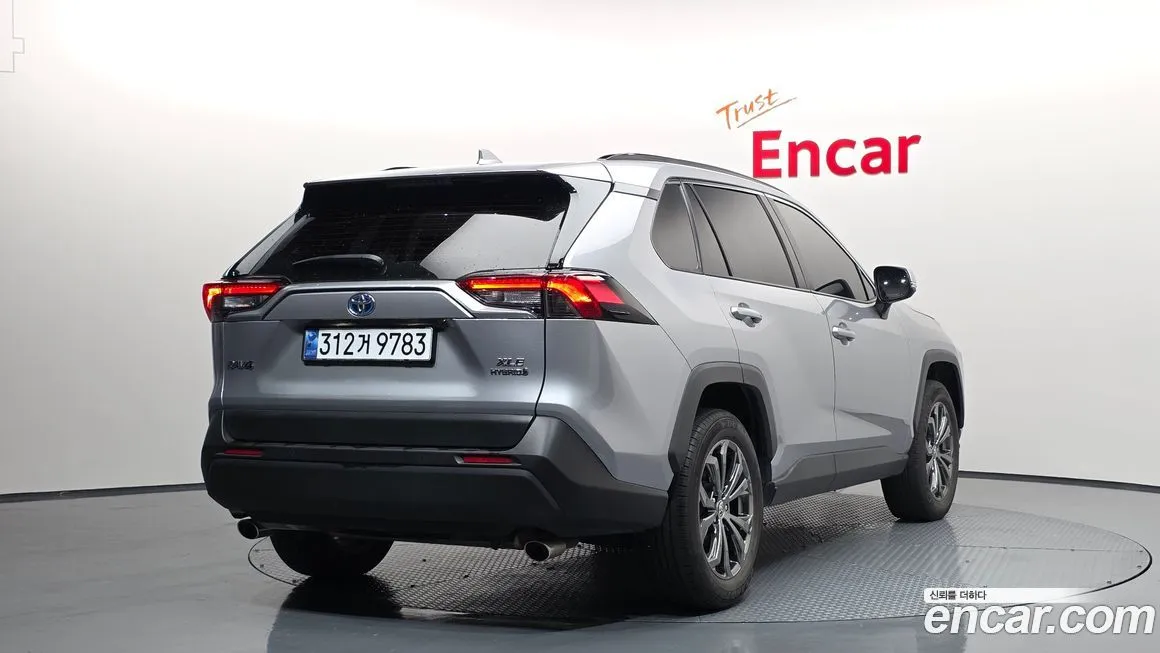 Toyota RAV4 2022 из KR, фото 2