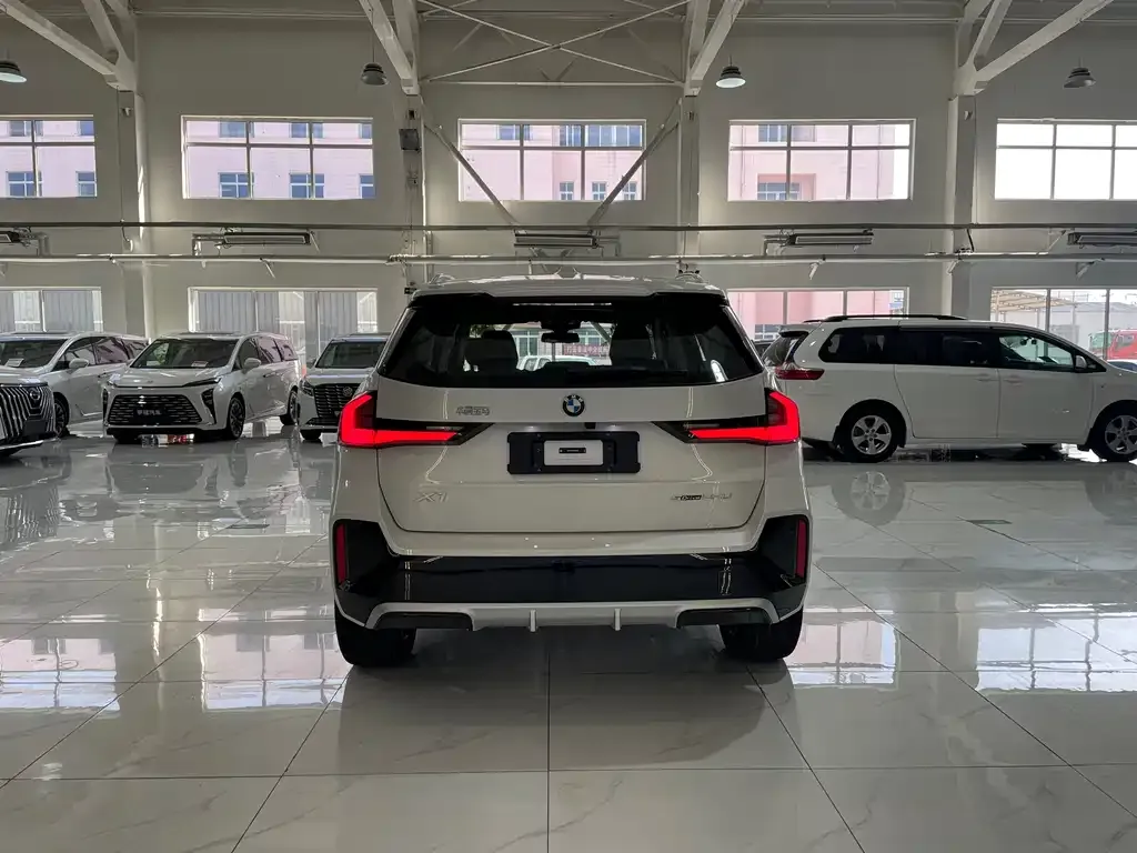 BMW X1 2025 из CN, фото 5