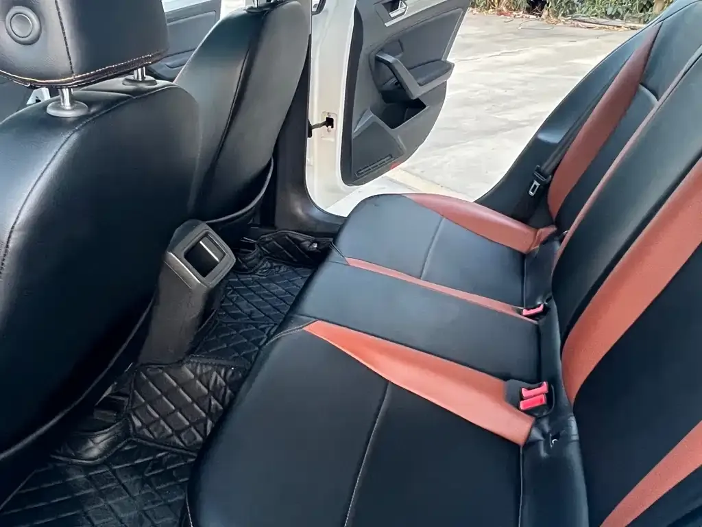 Volkswagen Lamando 2022 из CN, фото 7