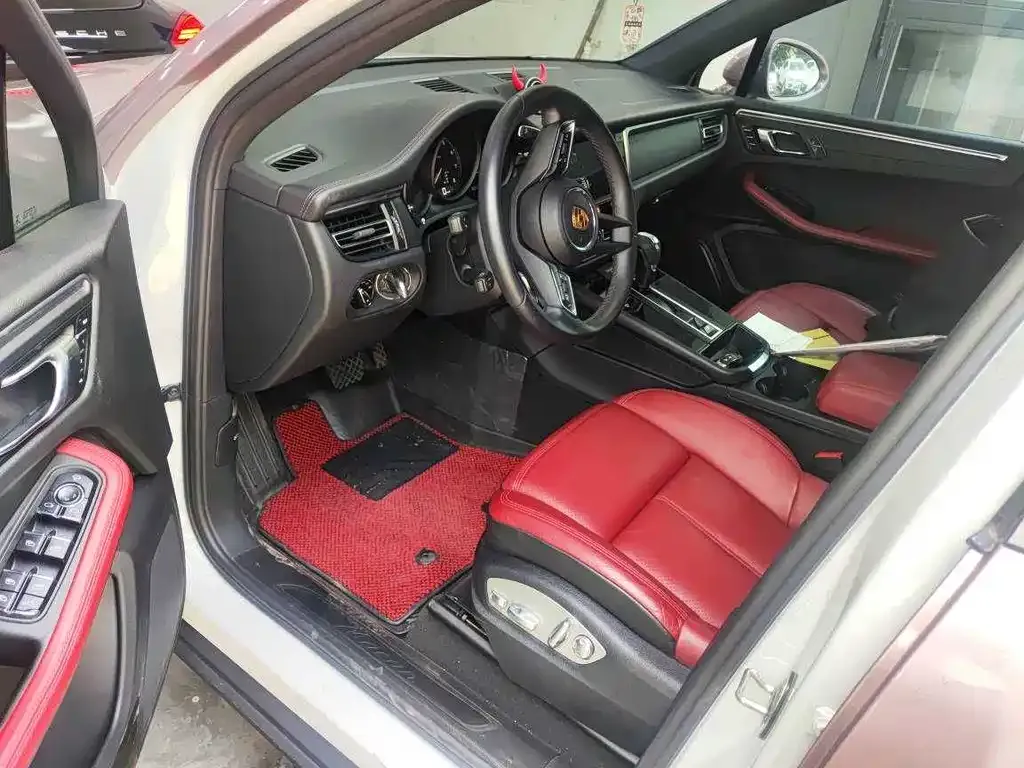 Porsche Macan 2023 из CN, фото 4