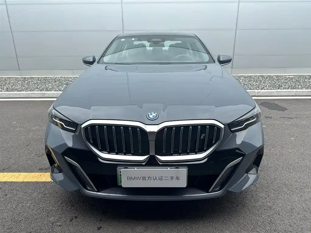 BMW i5 2024 из CN, фото 2