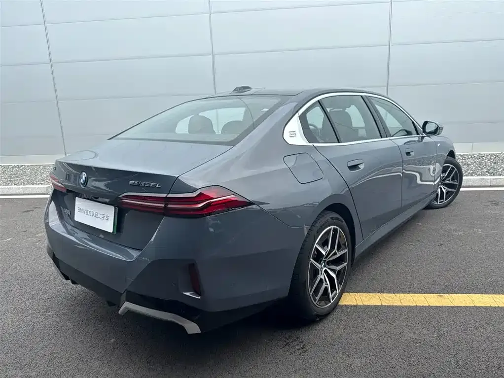 BMW i5 2024 из CN, фото 4
