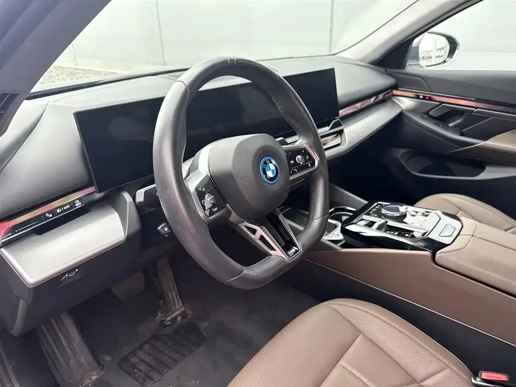 BMW i5 2024 из CN, фото 7