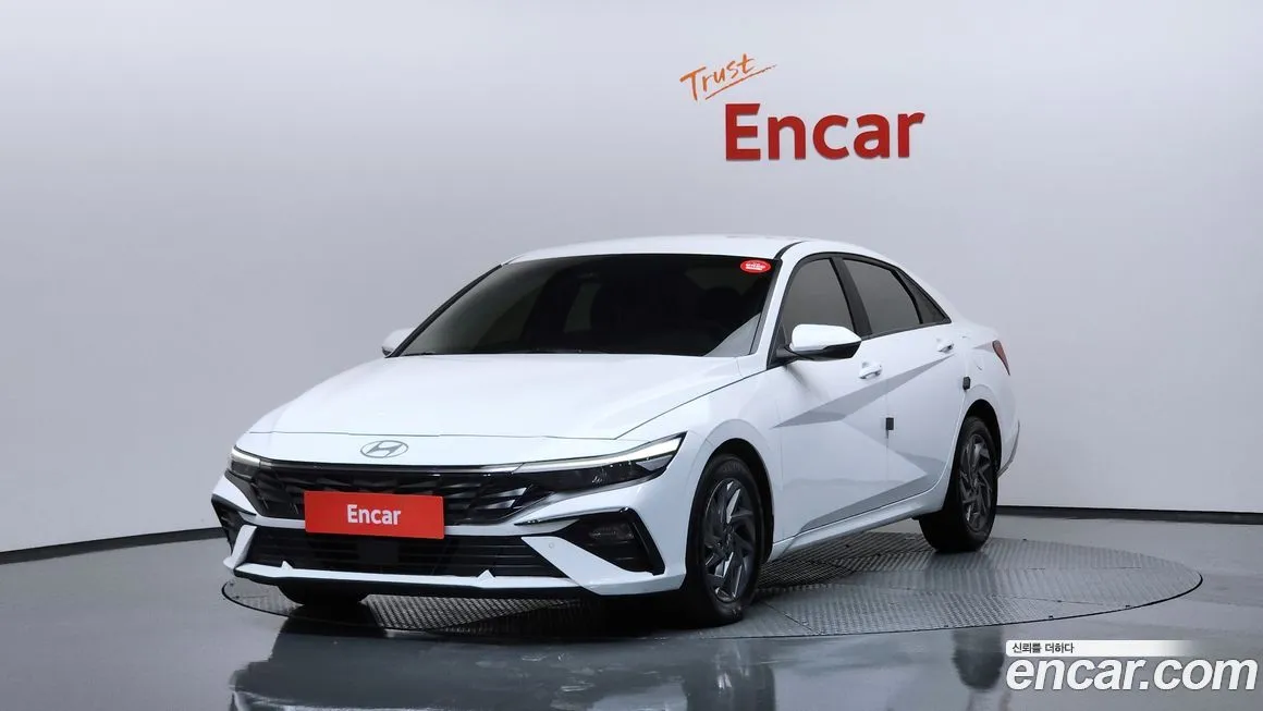 Hyundai AVANTE 2024 из KR, фото 1