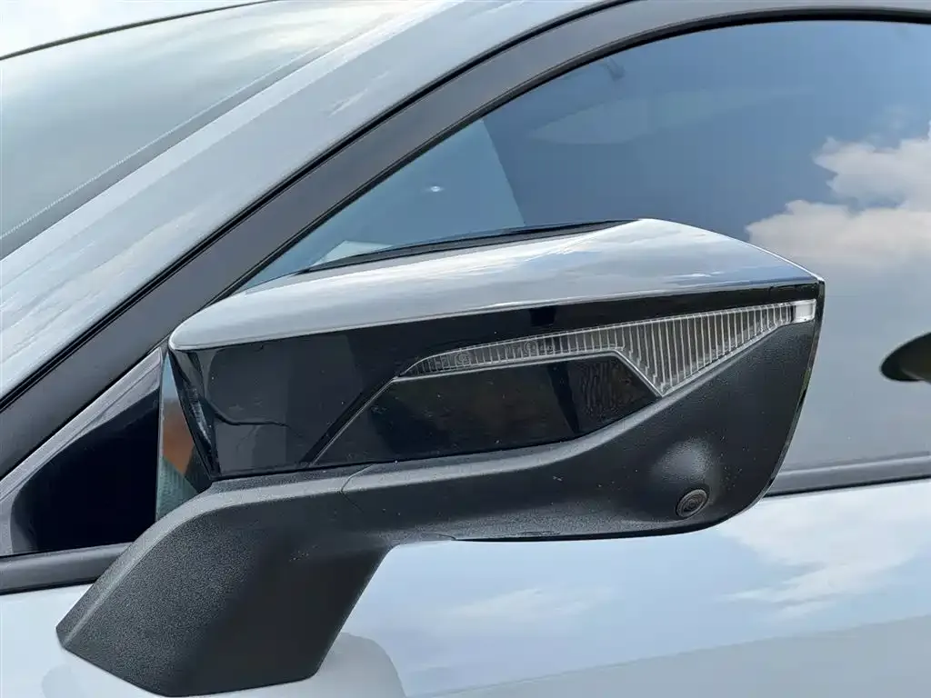 Changan UNI-V 2023 из CN, фото 10
