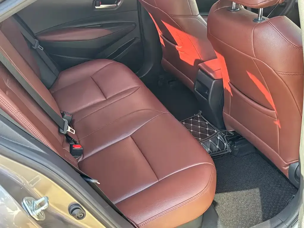 Toyota Corolla 2022 из CN, фото 9