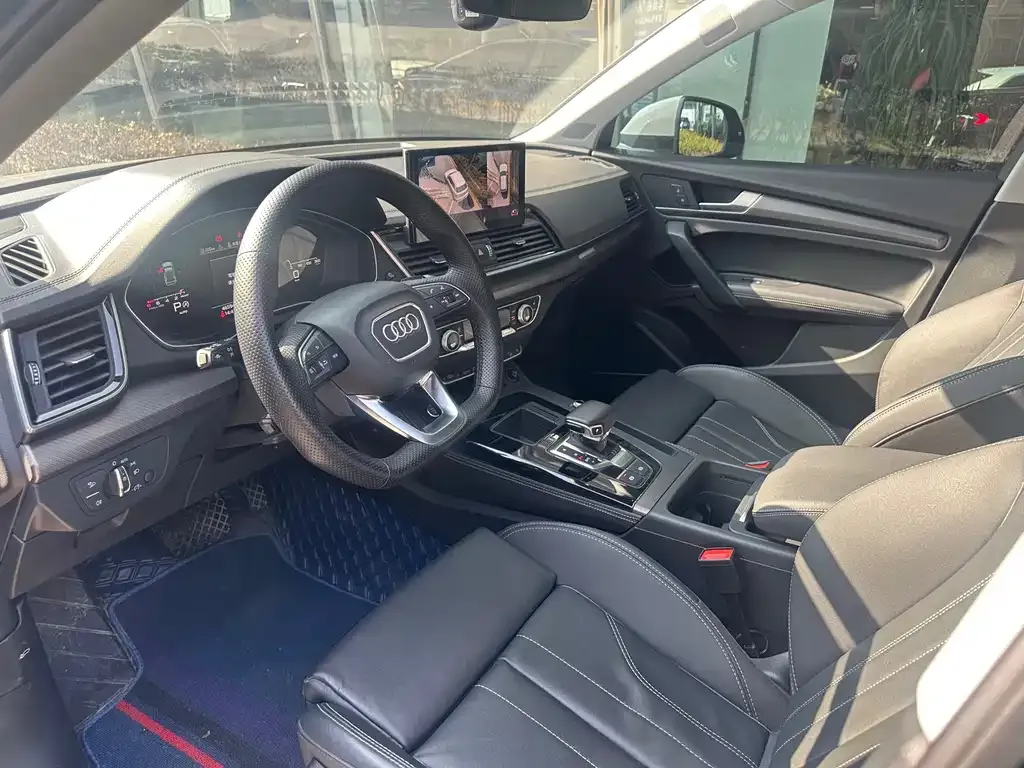 Audi Q5L 2023 из CN, фото 4
