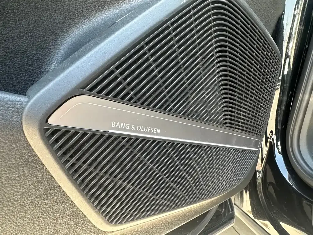 Audi Q5L 2023 из CN, фото 8