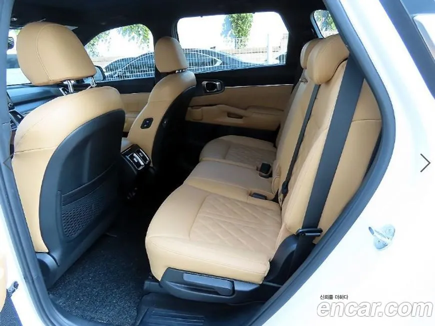 Kia Sorento 2023 из KR, фото 6