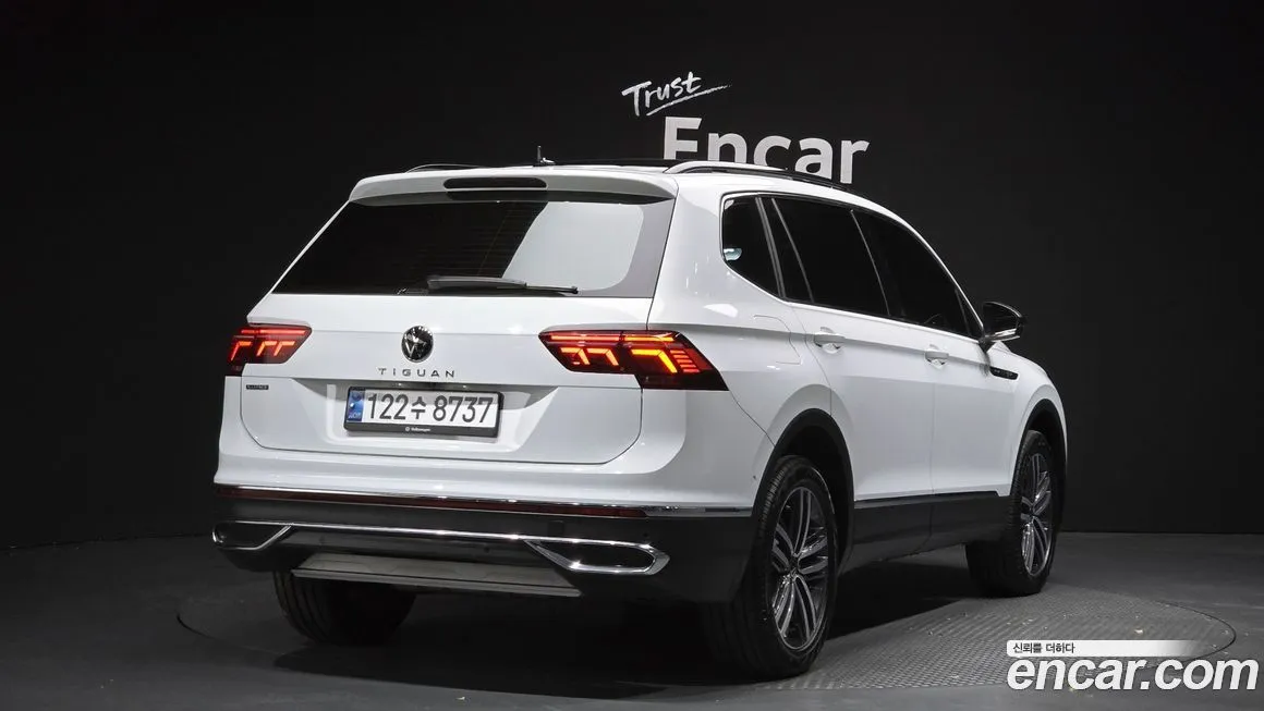 Volkswagen Tiguan — фото 2