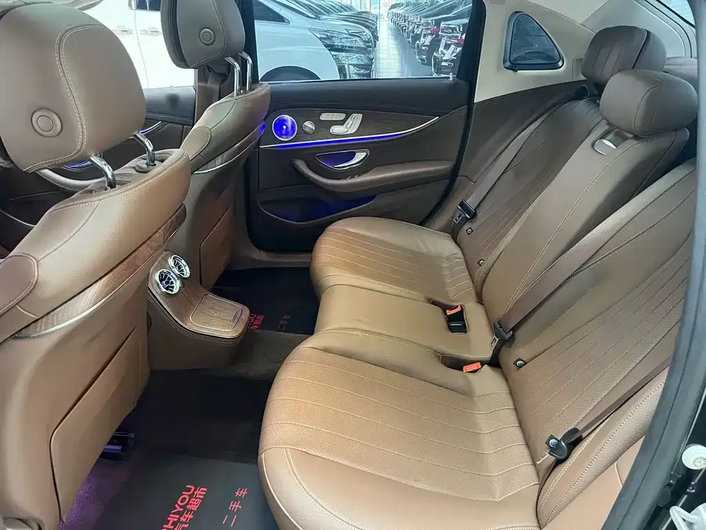 Mercedes-Benz E-Class 2022 из CN, фото 10