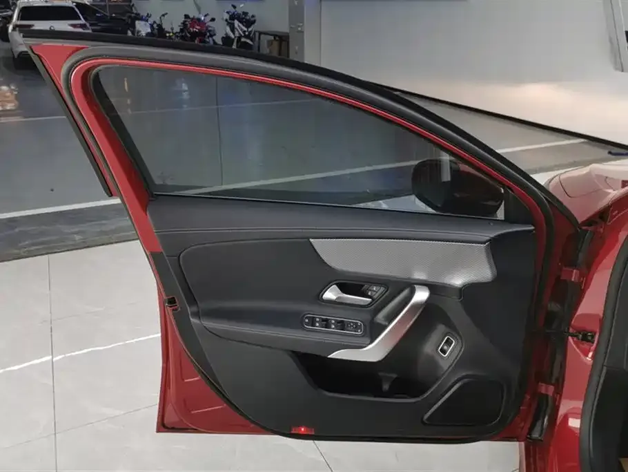 Mercedes-Benz A-Class 2021 из CN, фото 7