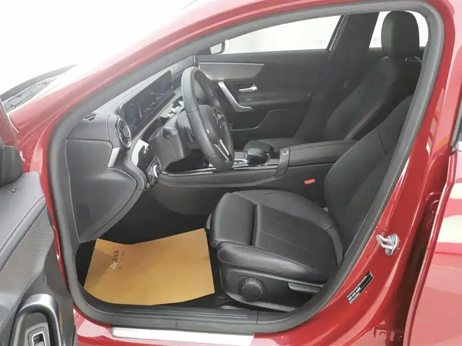 Mercedes-Benz A-Class 2021 из CN, фото 9
