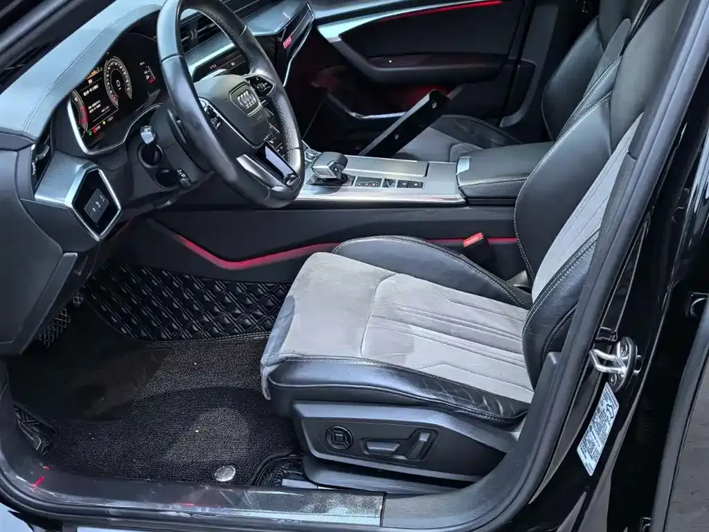 Audi A6L 2022 из CN, фото 4