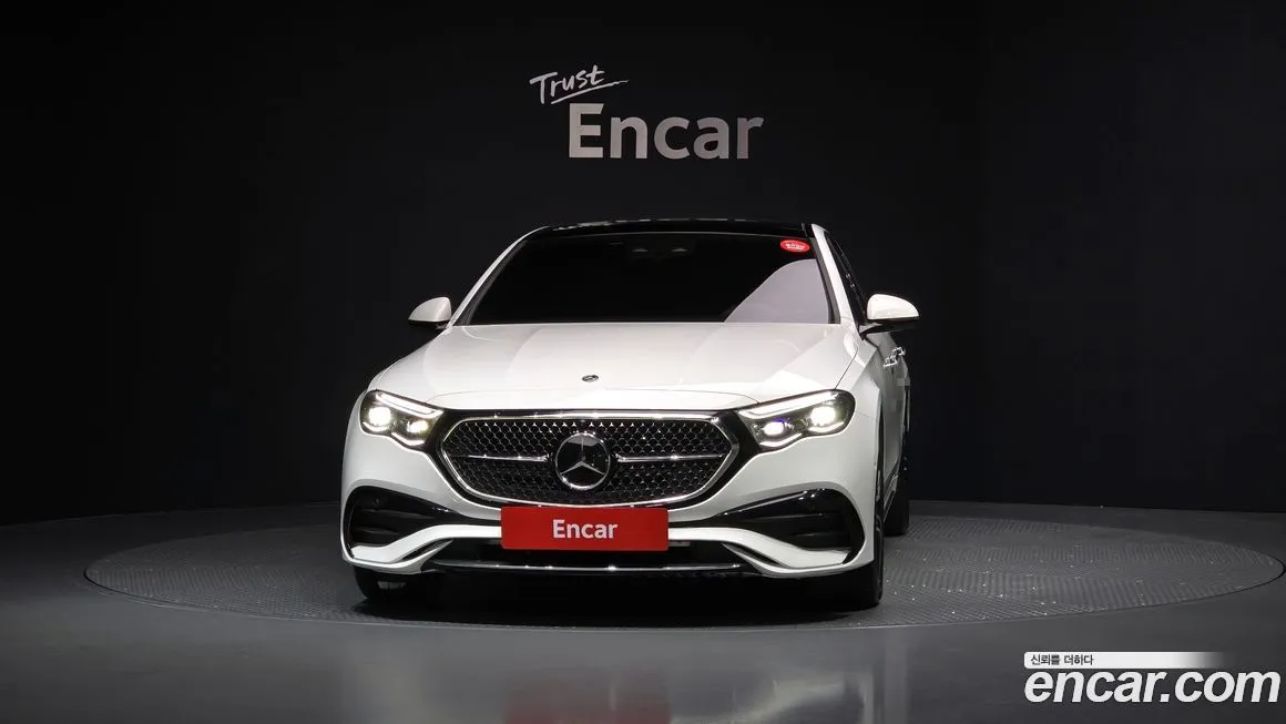 Mercedes-Benz E-Class — фото 3