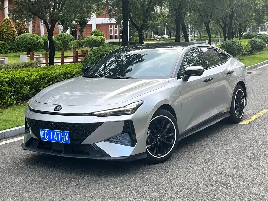Changan UNI-V 2024 из CN, фото 1