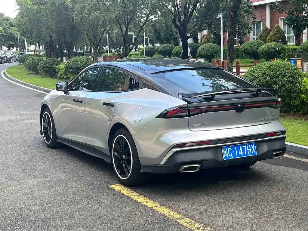 Changan UNI-V 2024 из CN, фото 4