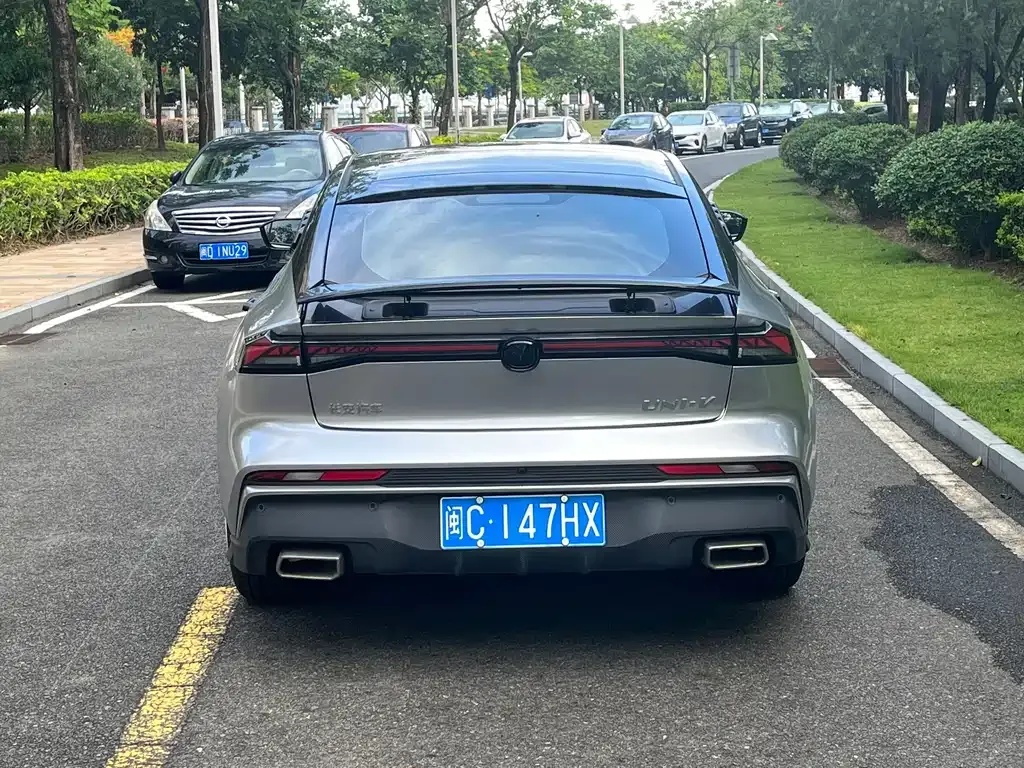 Changan UNI-V 2024 из CN, фото 5
