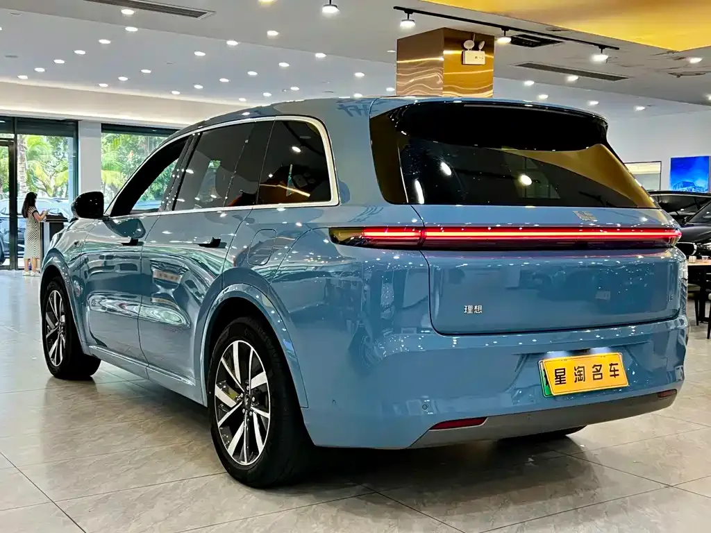 Li Auto L8 2023 из CN, фото 5