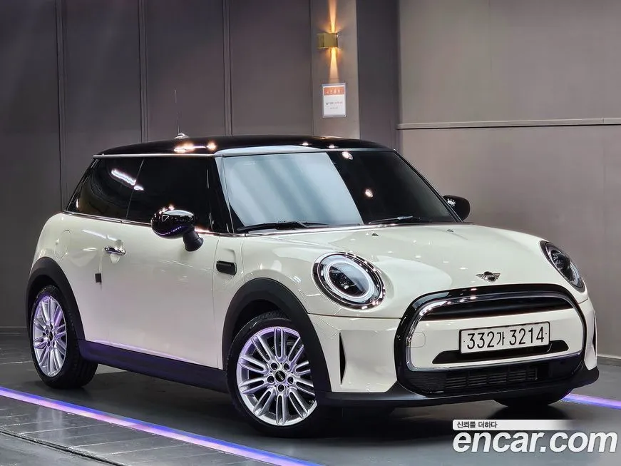 Mini Cooper 2023 из KR, фото 2