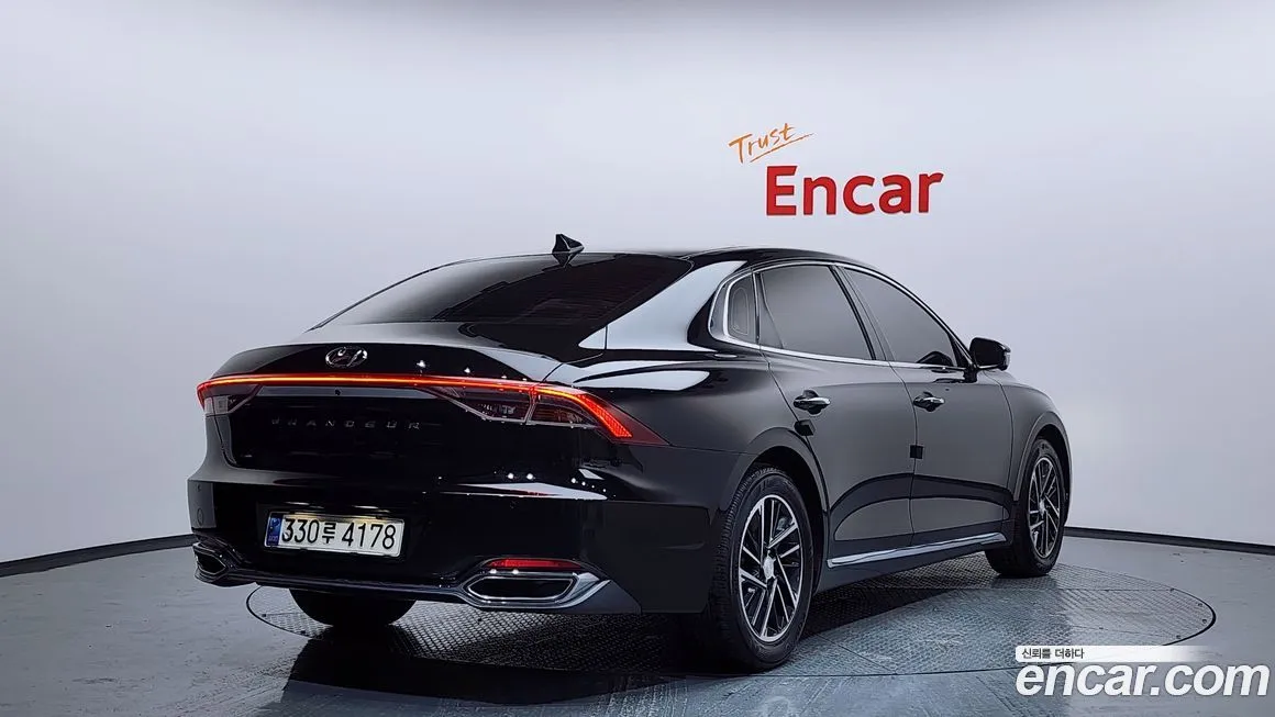 Hyundai Grandeur 2021 из KR, фото 2