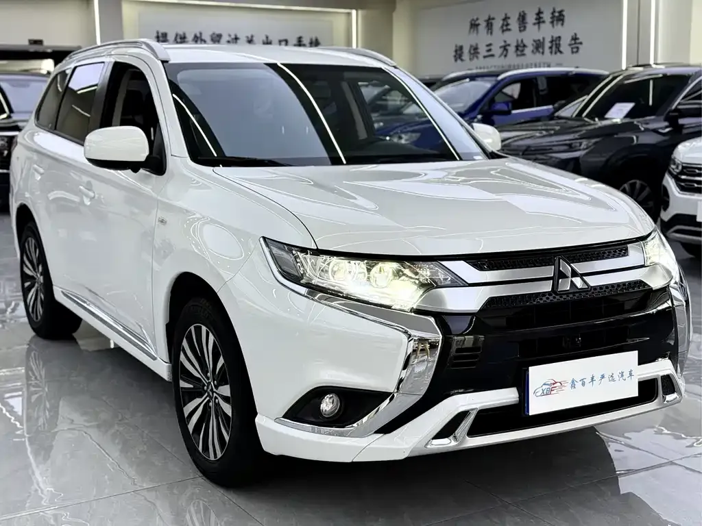 [object Object] Outlander 2023 из CN, фото 3