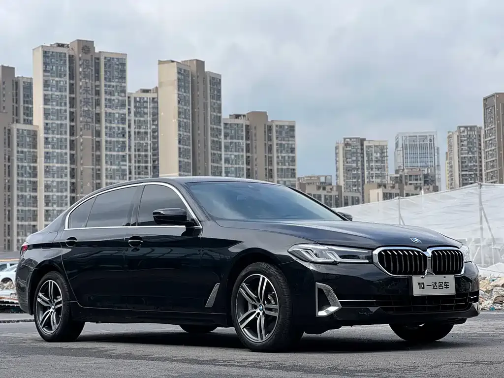 BMW 5 Series — фото 3