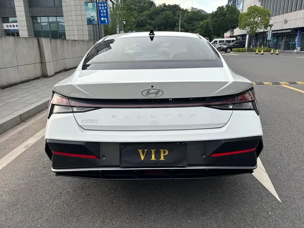 Hyundai Elantra 2024 из CN, фото 9