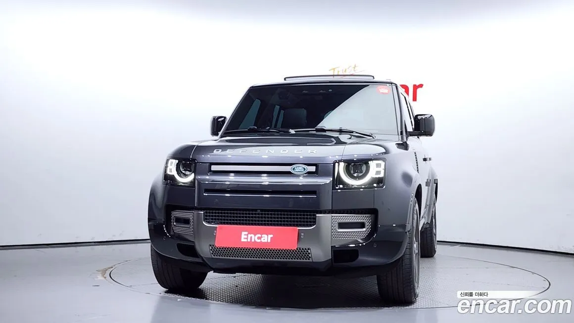 Land Rover Defender 2024 из KR, фото 3