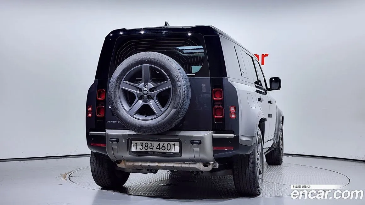 Land Rover Defender 2024 из KR, фото 4