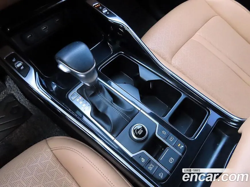 Kia Sorento — фото 10