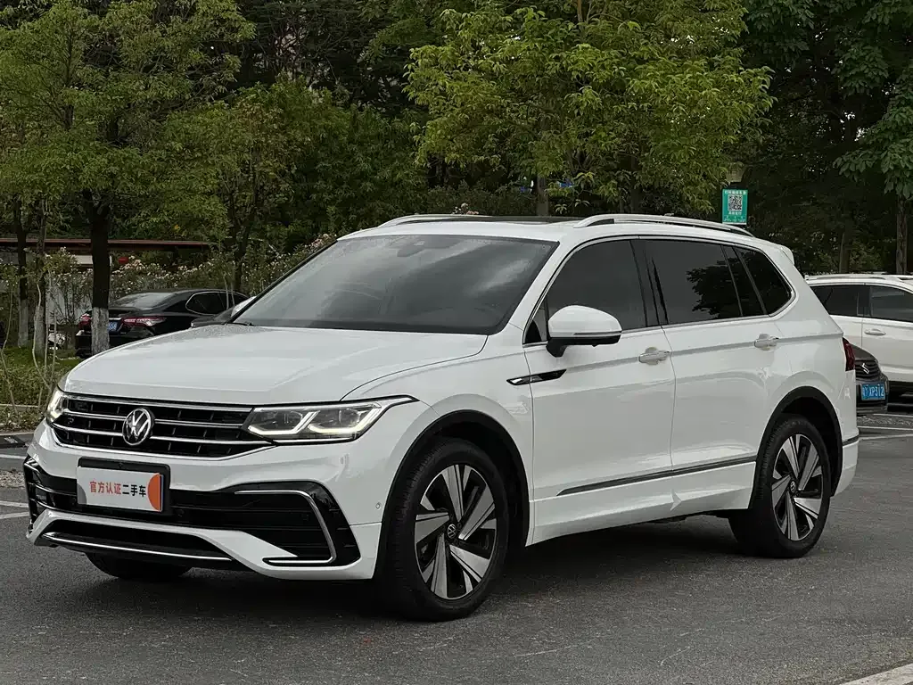 Volkswagen Tiguan L 2023 из CN, фото 1
