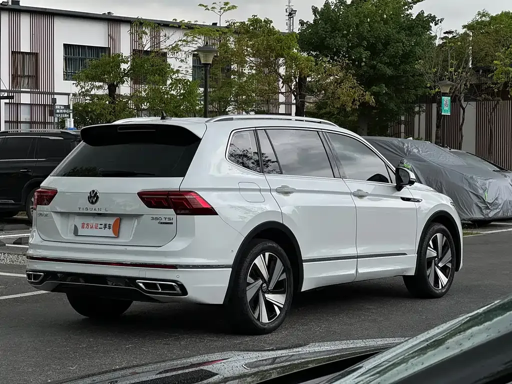Volkswagen Tiguan L 2023 из CN, фото 5
