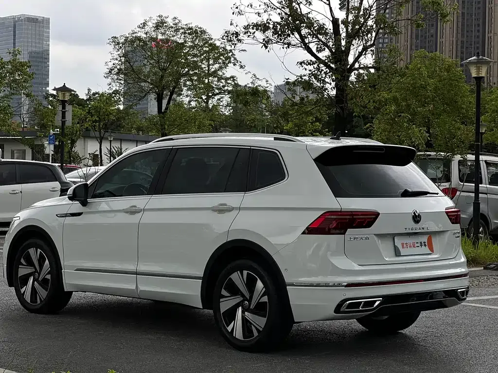 Volkswagen Tiguan L 2023 из CN, фото 7