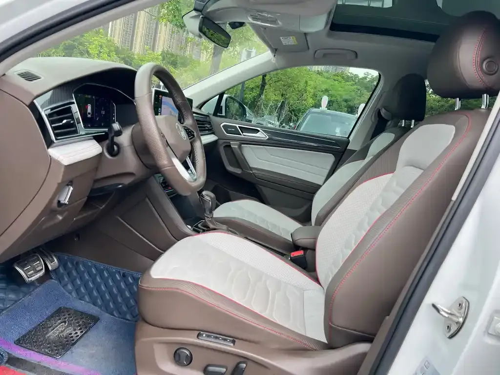 Volkswagen Tiguan L 2023 из CN, фото 8