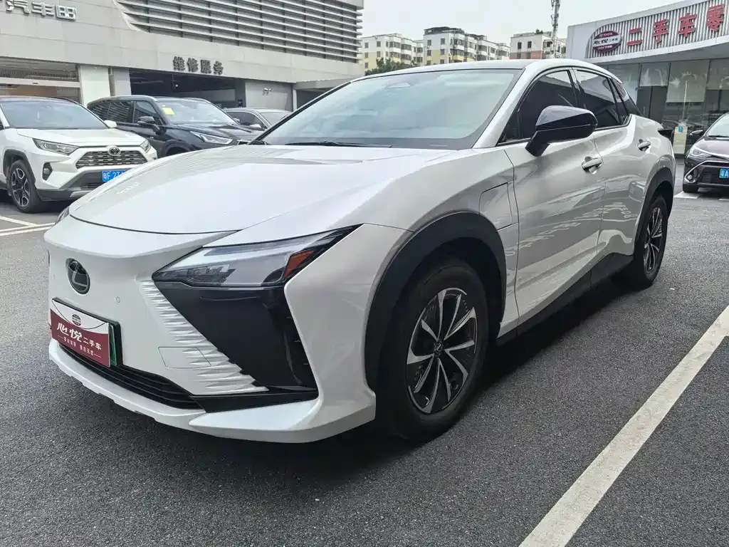 Lexus RZ 2023 из CN, фото 1