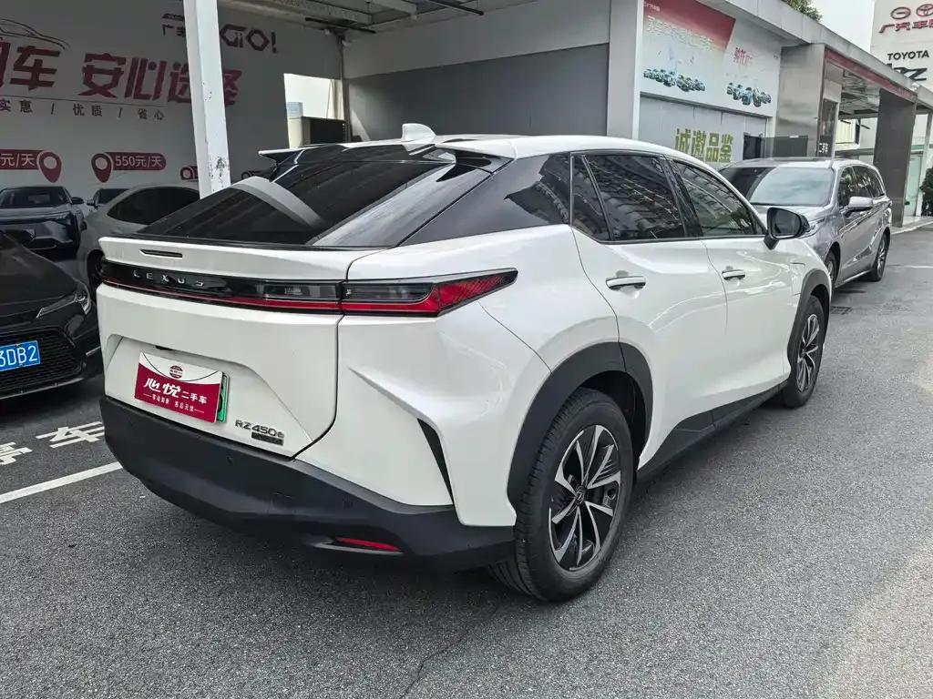 Lexus RZ 2023 из CN, фото 4