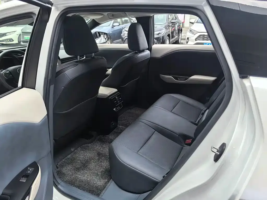 Lexus RZ 2023 из CN, фото 6