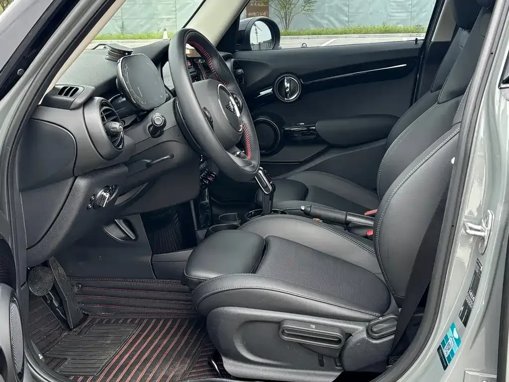 MINI Cooper (3-door) 2021 из CN, фото 9
