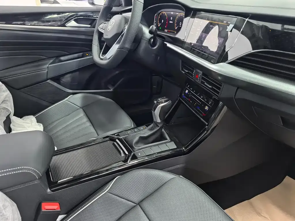 Volkswagen Passat — фото 8