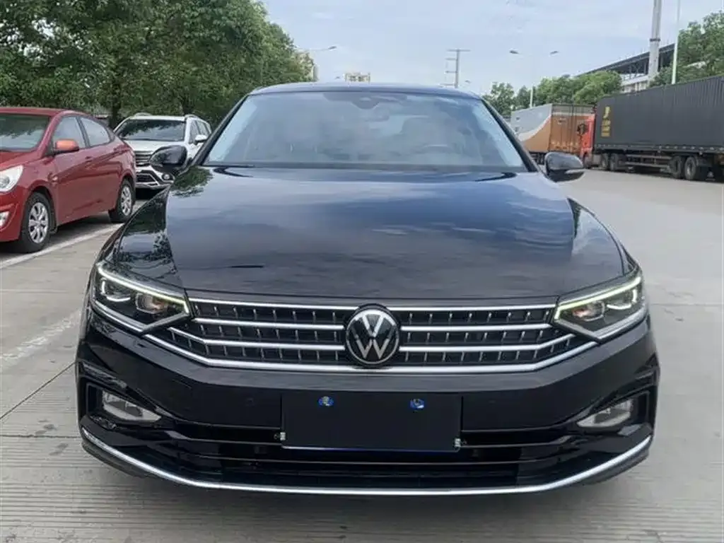 Volkswagen Magotan 2023 из CN, фото 3