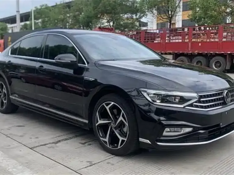 Volkswagen Magotan 2023 из CN, фото 4