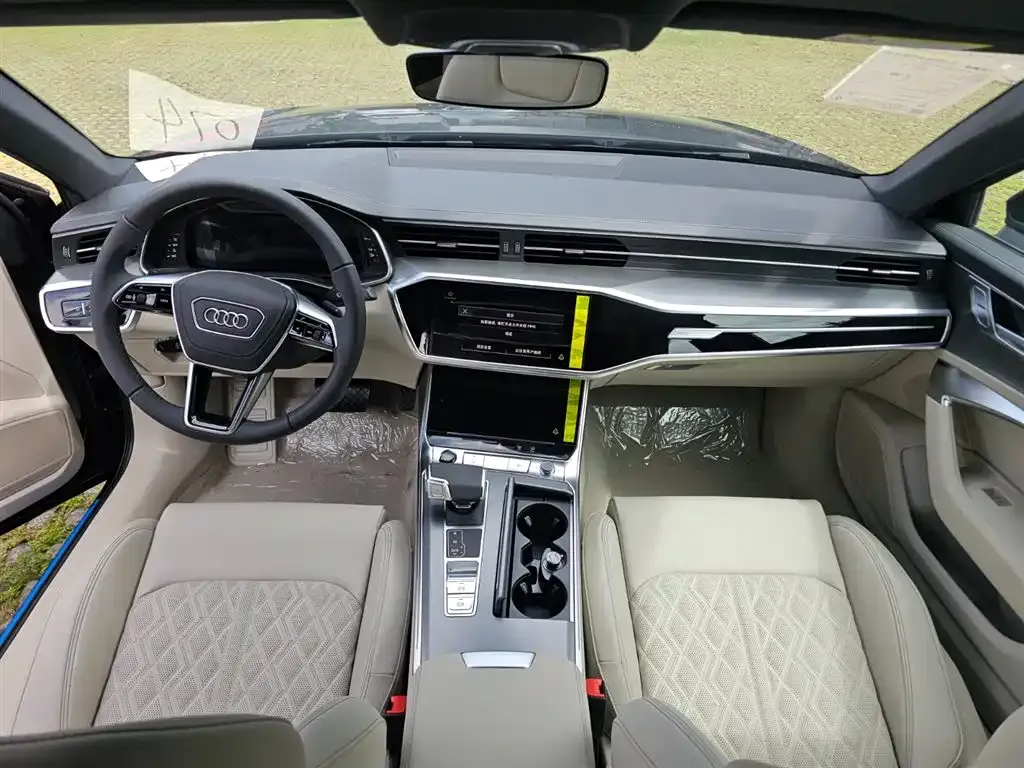 Audi A6L 2025 из CN, фото 6