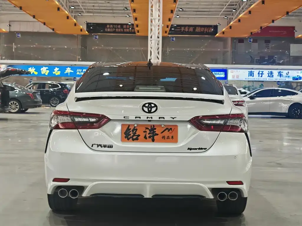 Toyota Camry 2022 из CN, фото 5