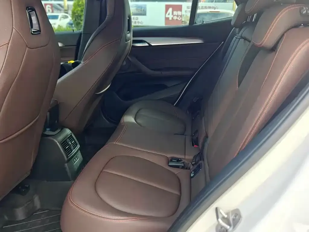 BMW X2 2021 из CN, фото 5