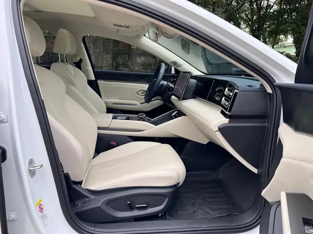 BYD Qin L 2025 из CN, фото 6
