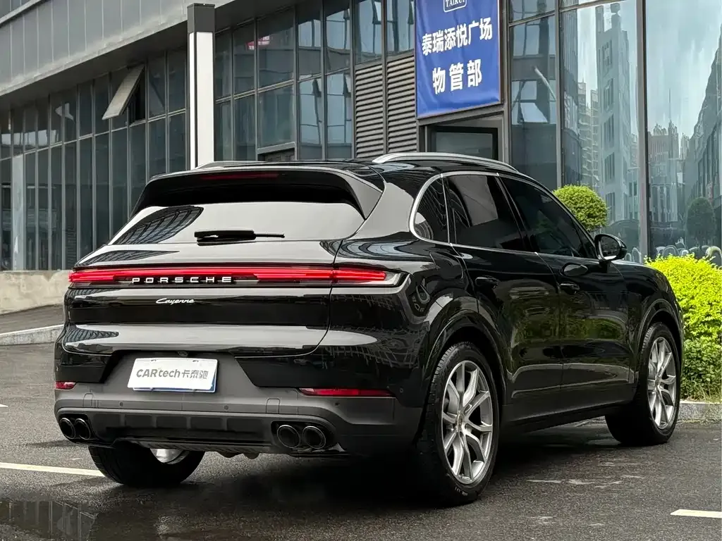 Porsche Cayenne 2024 из CN, фото 3