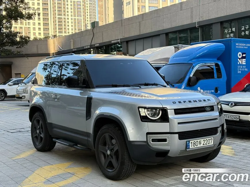 Land Rover Defender 2022 из KR, фото 10